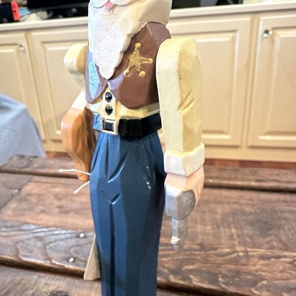 Folkart MIDWEST of CANNON FALLS Wood Hand carved Figurine Sheriff Cowboy Hat 11” - Picture 2 of 9
